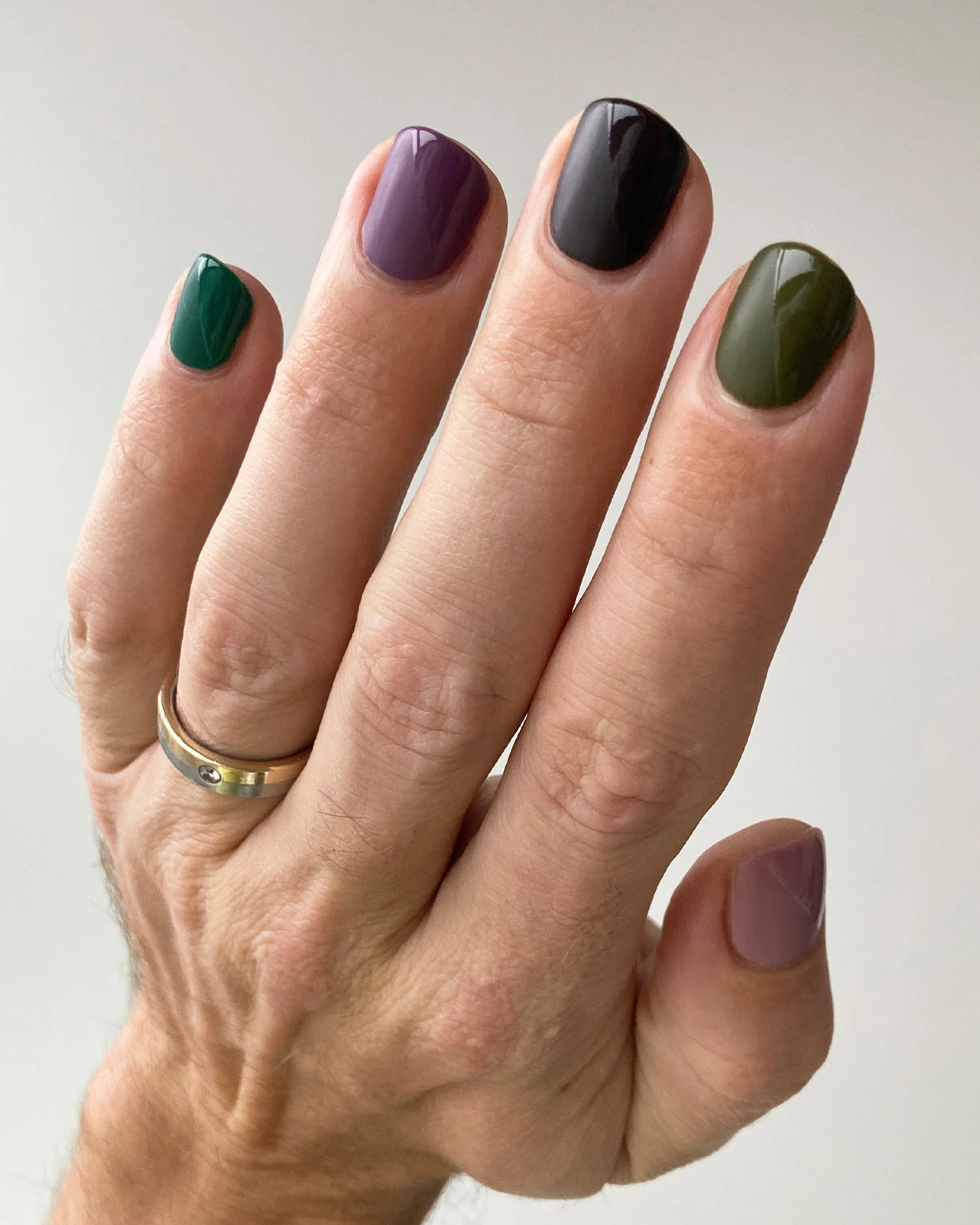 A Tale Of 5 Lacquers Set - Image 9